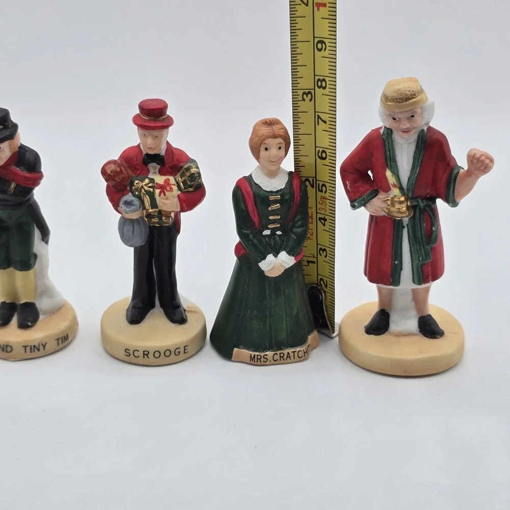 Vtg Christmas Village Figures Lot‎ Ceramic Miniature Scrooge Bob Tiny Tim